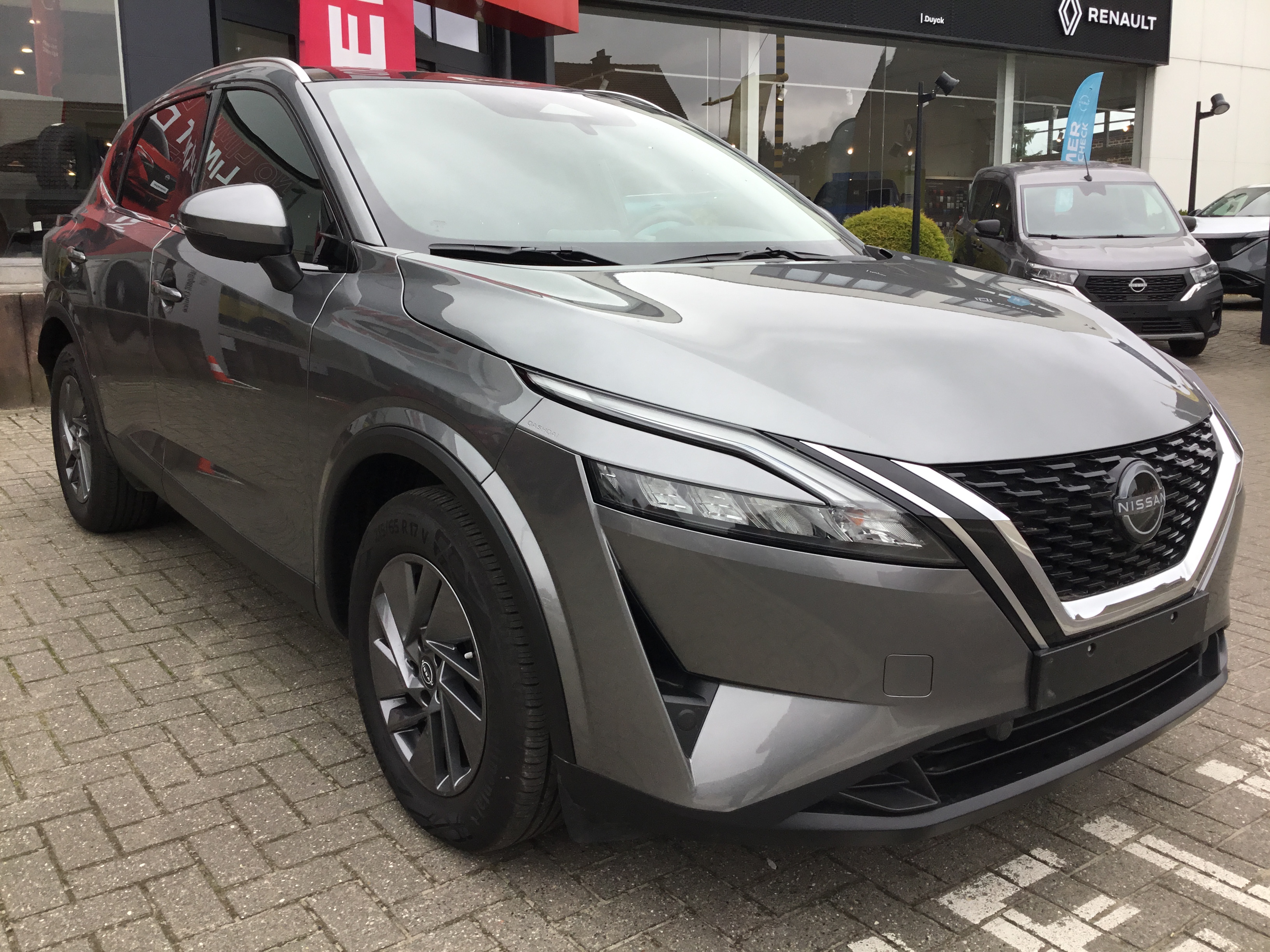 nissan Quasqai  stock | Group Duyck Herfelingen Asse Sint-Pieters-Leeuw Aalst