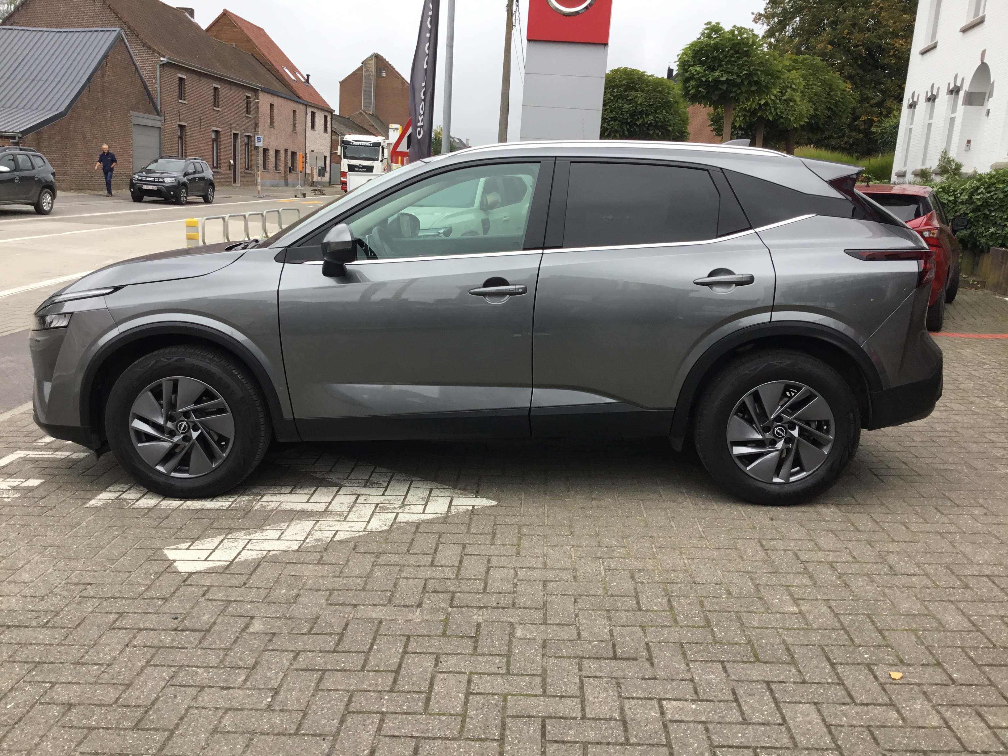 nissan Quasqai  stock | Group Duyck Herfelingen Asse Sint-Pieters-Leeuw Aalst