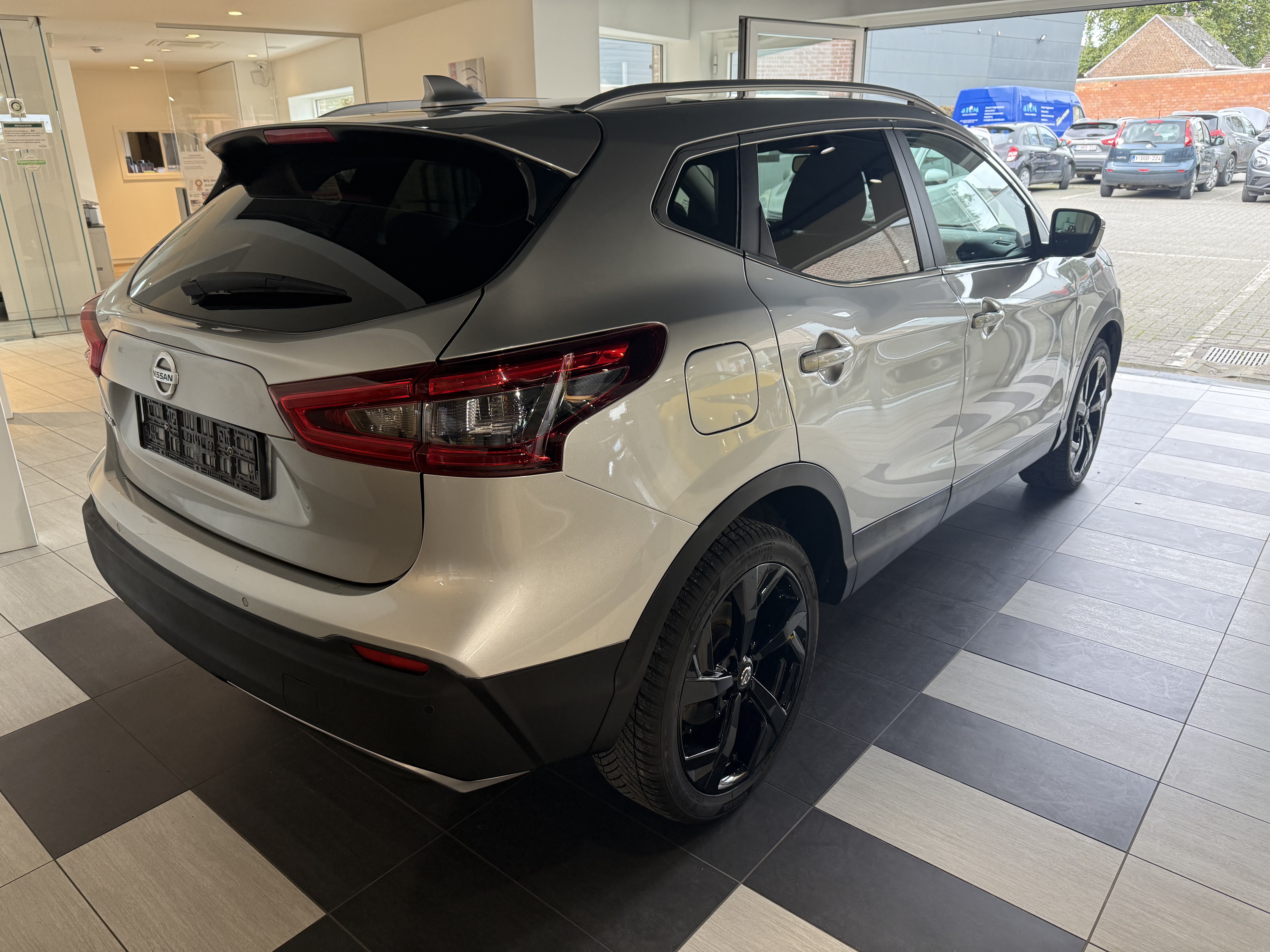 nissan Qashqai  stock | Group Duyck Herfelingen Asse Sint-Pieters-Leeuw Aalst