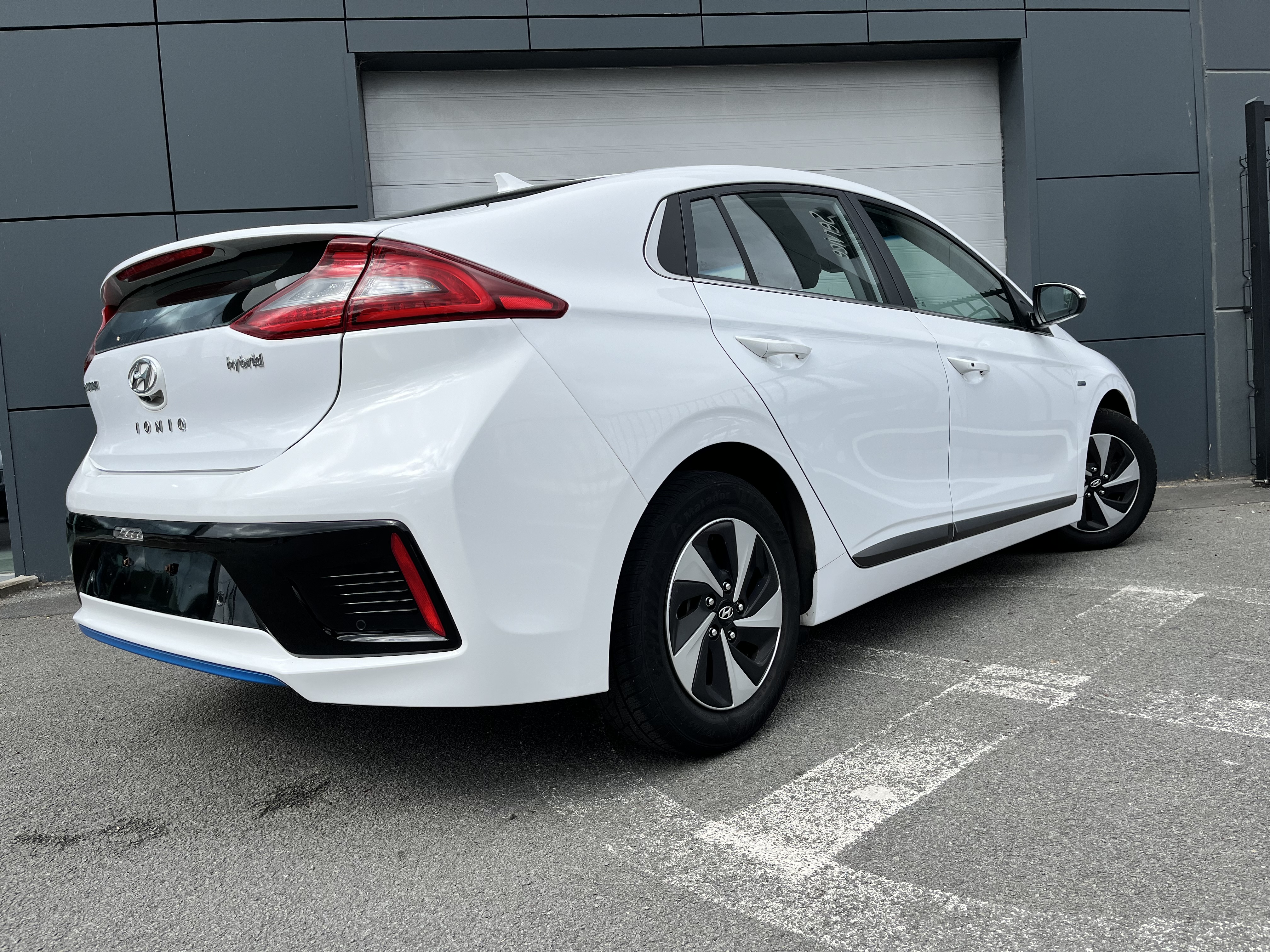 hyundai Ioniq stock | Group Duyck Herfelingen Asse Sint-Pieters-Leeuw Aalst